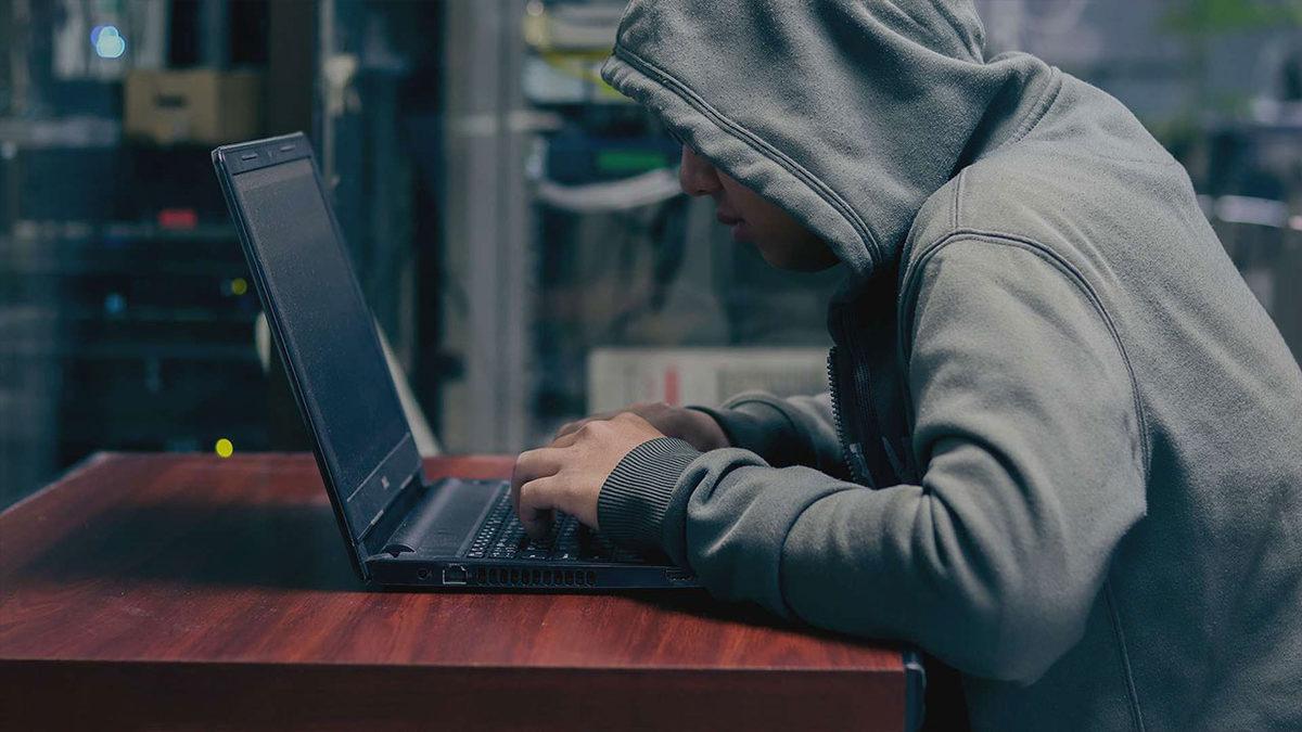 The Fappening Sızıntılarını Gerçekleştirmiş Hackerlara Verilen Komik Cezalar