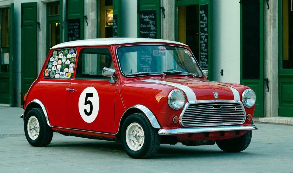 Kendi Kulvarında Bir İlk Olmayı Başarıp, Tarihe Geçen 10 Unutulmaz Otomobil