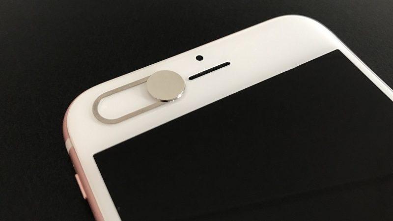 Akıllı Telefonlardaki Güvenlik Açıkları Korkutuyor: Kameralarını Kapatmalı mıyız?