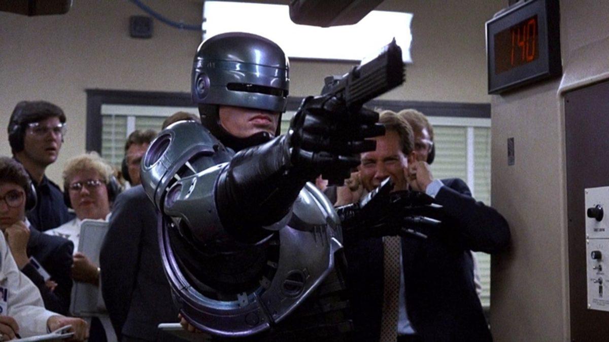 Yeni RoboCop Filminin Yönetmen Koltuğuna Sürpriz Bir İsim Oturdu