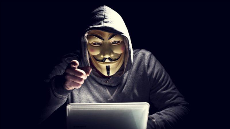 Bir Anonymous Hackerı, Düzenlediği DDoS Saldırıları Nedeniyle 6 Yıl Hapis Cezası Aldı