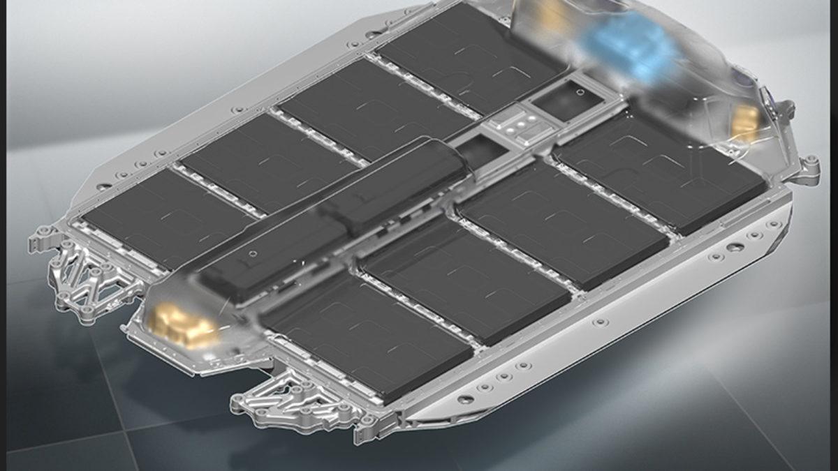 BMW, Elektrikli Otomobil Bataryaları İçin Kesenin Ağzını Açtı
