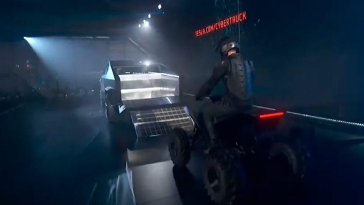 Tesla, Cybertruck’ı Aratmayacak Karizmaya Sahip Yeni ATV’sini Duyurdu