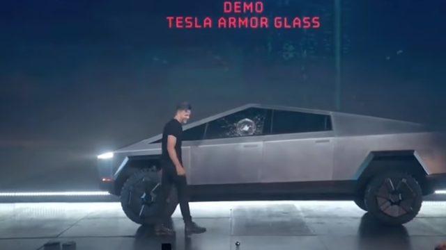 Kırılan Cam, Elon Musk’a 768 Milyon Dolara Mâl Oldu