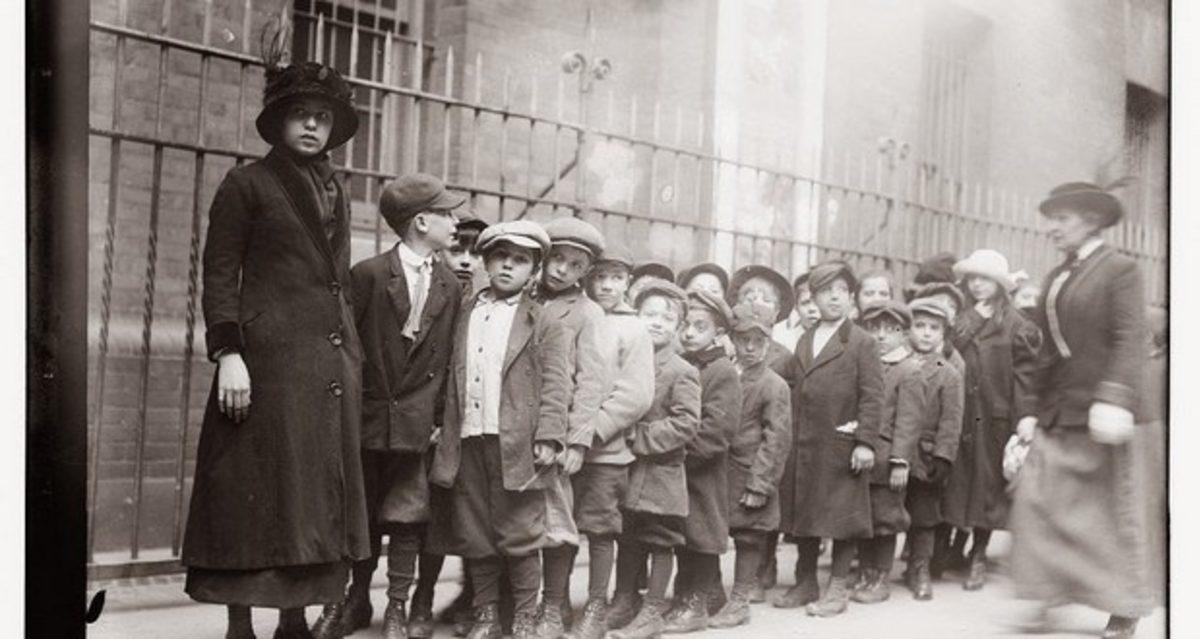 Masum Çocukların Hayatını Mahveden Korkunç Psikolojik Deney (Monster Study)