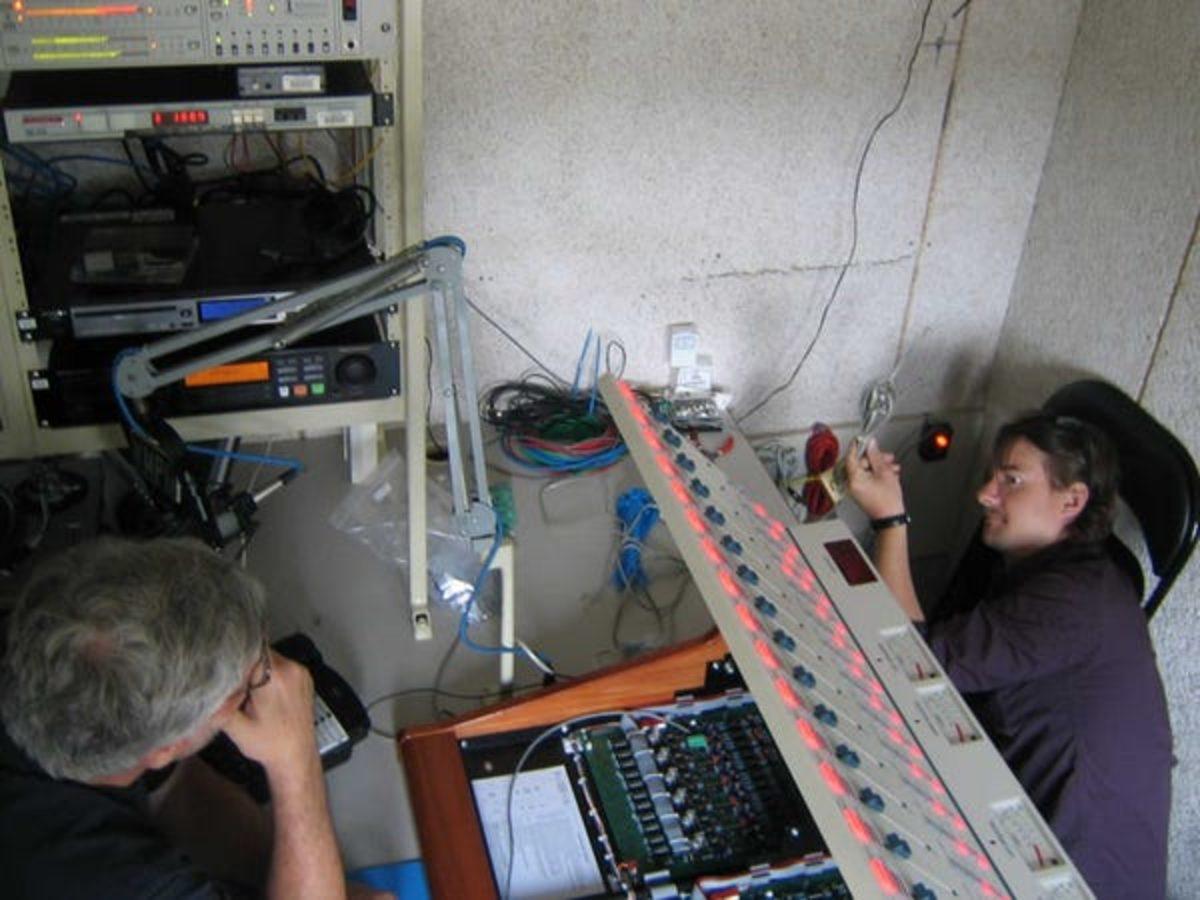 Yalnızca Lisans Diploması Gerektiren Ancak 10 Yıl İçinde Yok Olması Muhtemel 12 Meslek