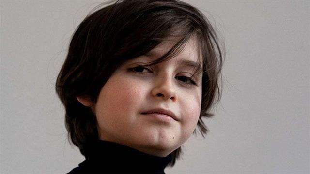 Sadece 9 Yaşındaki Dahi Çocuk, Dünyanın En Genç Üniversite Mezunu Olacak
