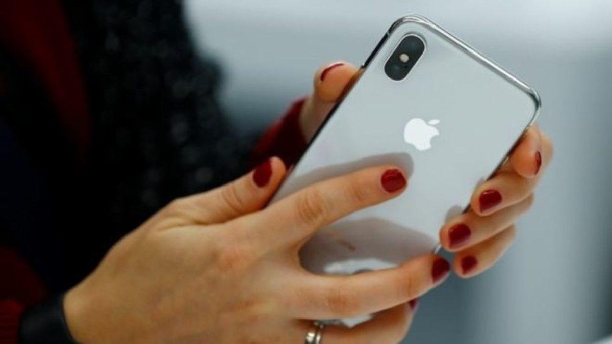 Apple’ın Hisselerinin Hala Değer Kaybediyor Oluşu, Hissedarları Endişelendiriyor