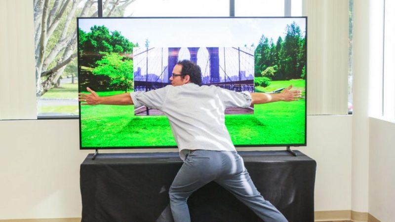 Samsung, Tam 248 Ekranlık 8K QLED Televizyonunu Duyurdu