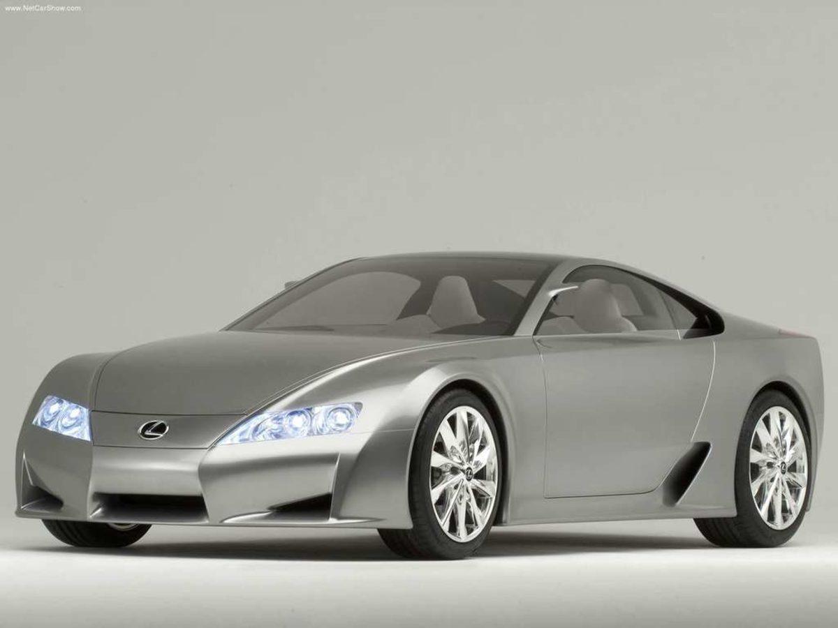 Tuhaflıklarıyla Uzaydan Gelmiş Hissi Yaratan 10 Otomobil Konsepti