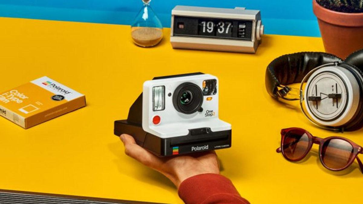 Polaroid Fotoğraf Makineleri Görüntüyü Kağıda Nasıl Basıyor?