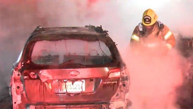 Saplantılı Bir Takipçi, Ünlü Cosplayerın Otomobilini Kundakladı