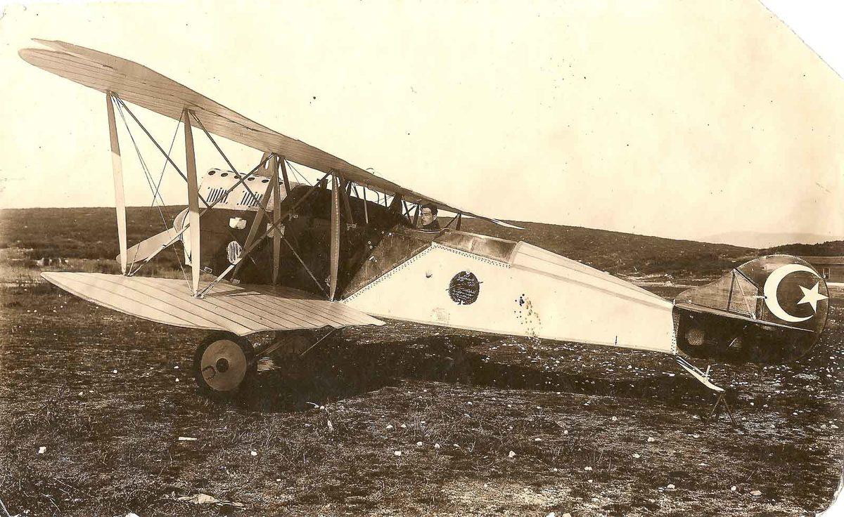 Türkiye’nin İlk Hava Zaferini Kazanan Savaş Pilotu Vecihi Hürkuş’un Hayat Hikayesi