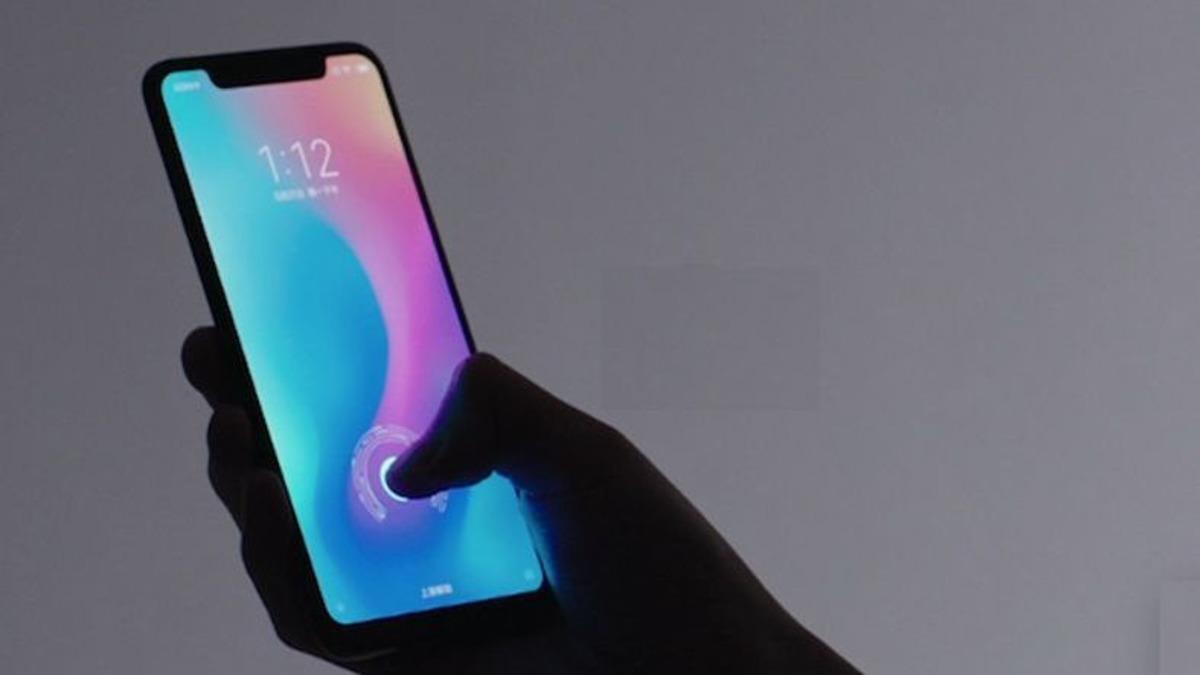 Xiaomi CEO’su, Rakiplerinden 15 Kat Daha Geniş Alana Sahip Parmak İzi Sensörünü Tanıttı