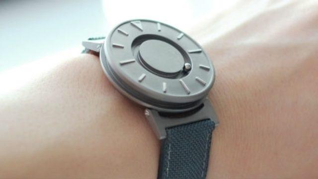 Görme Engelliler İçin Özel Saat