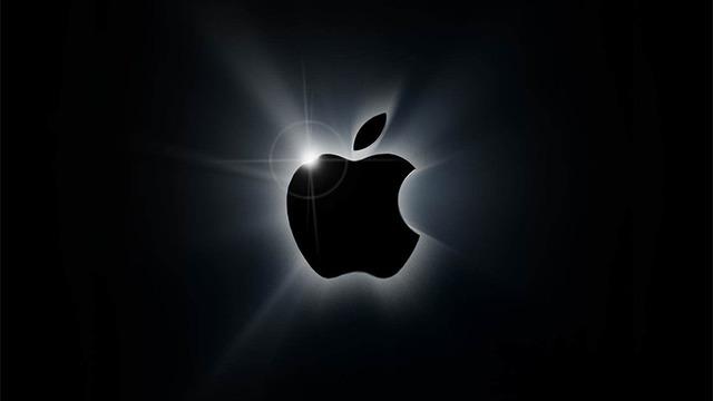 Apple Tedarikçisi Foxconn, Düşük iPhone Satışları Sebebiyle 50 Bin İşçiyi İşten Çıkarıyor