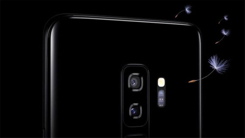 Samsung, 12 GB RAM’li ve Seramik Kasalı Bir Galaxy S10 Modeli Çıkaracak