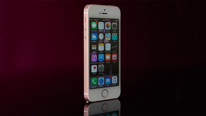 iPhone SE, Tekrardan Satışa Çıkar Çıkmaz Tükendi