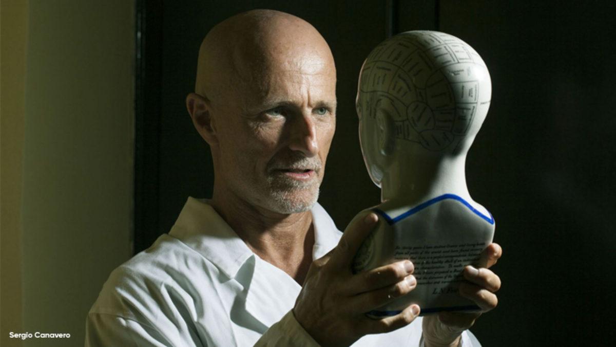 Bilinç, Beyin ve Kafa Nakli Yapılan Yapay Bir Bedende Yaşamak Mümkün mü?