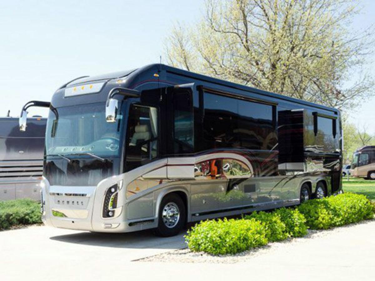 Baktıkça Gezgin Olmaya Özendiren Dünyanın En Pahalı 8 Karavanı