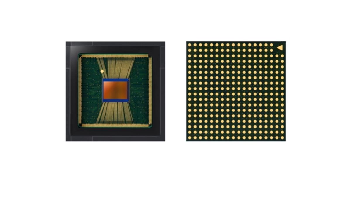 Samsung, Tam Ekran Akıllı Telefonlar İçin Geliştirilen En Küçük Kamera Sensörünü Duyurdu