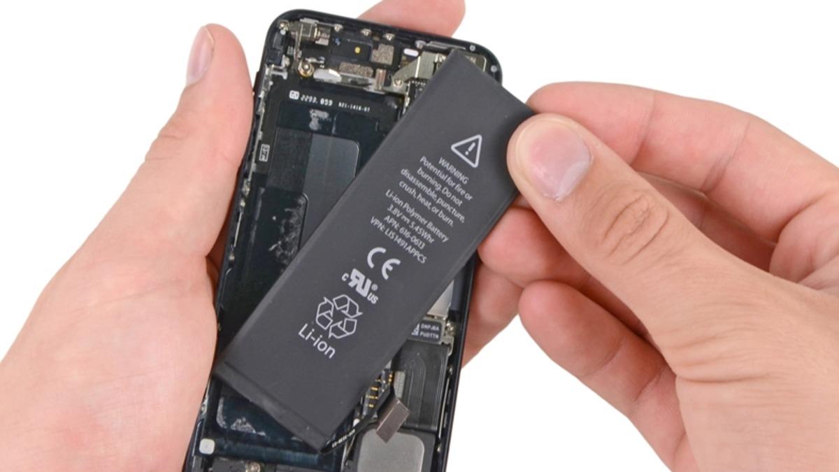 Apple, Samsung’un ’Batarya Geliştirme’ Başkan Yardımcısını Transfer Etti