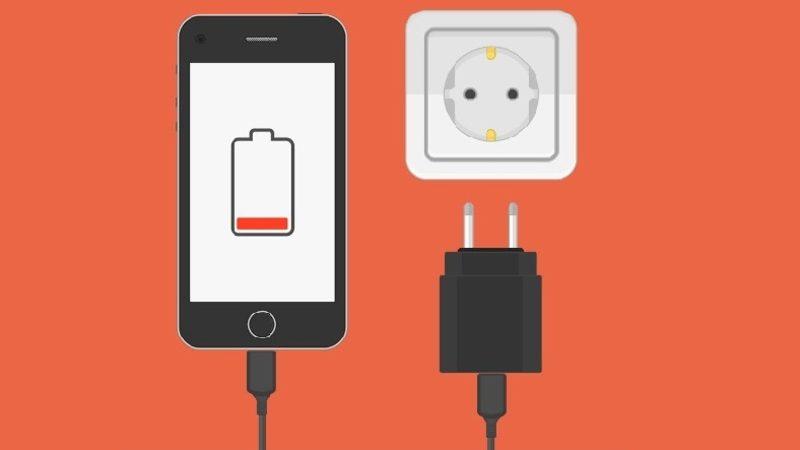 Şarj Aleti ve Telefon Neden Isınır, Ne Yapılması Gerekir?