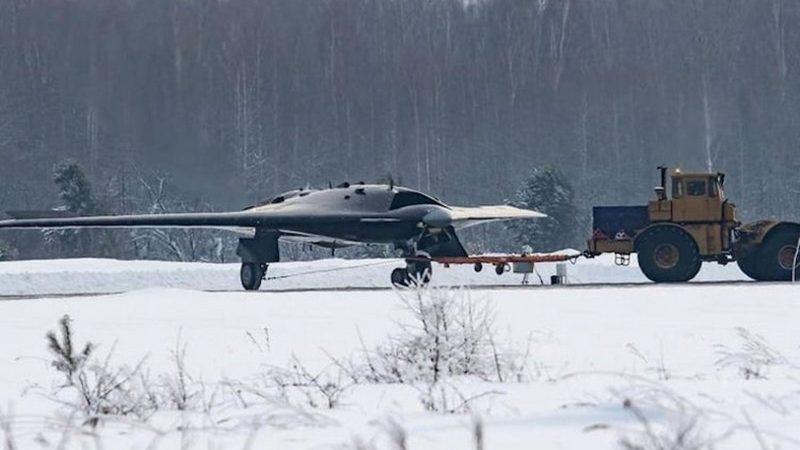 Rusya’ya Ait İnsansız Hava Aracı S-70 Avcı’nın İlk Görüntüleri İnternette Yayınlandı