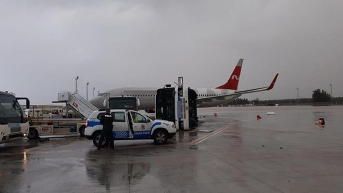 İklimler Değişiyor: Antalya’da Hortum Meydana Geldi