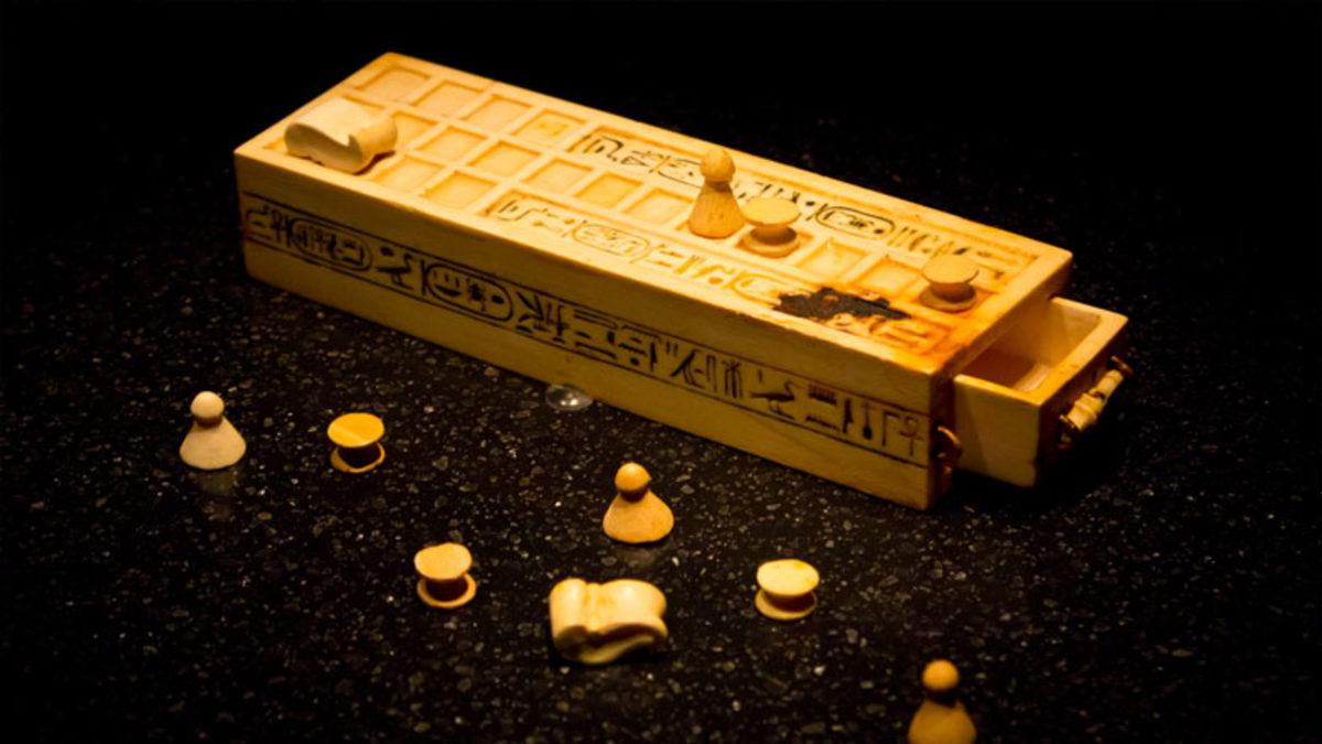 Firavun Tutankamon’un Mezarından Günümüze Ulaşan 15 Tuhaf Şey