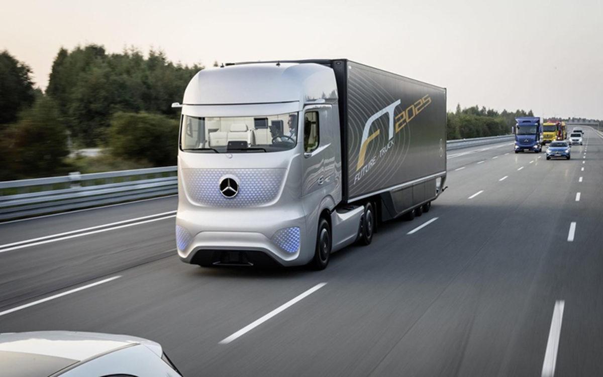 Tasarımlarıyla Uzaydan Gelmiş Hissi Yaratan 7 Tır Konsepti