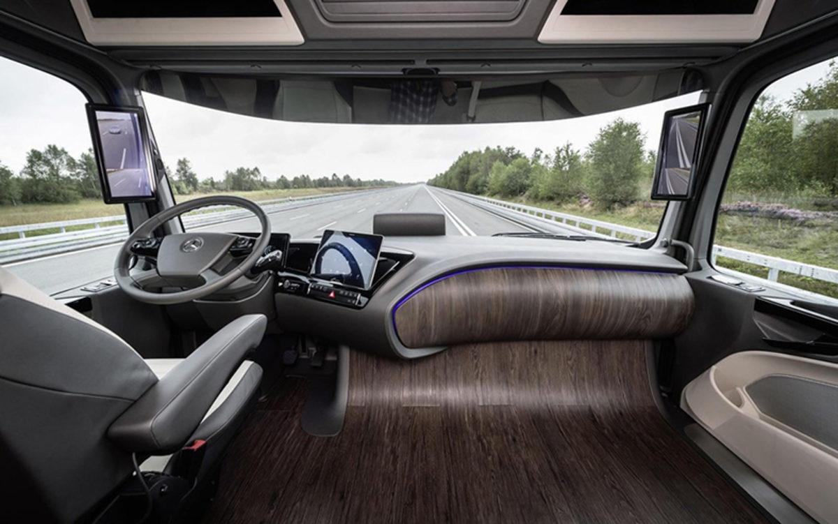 Tasarımlarıyla Uzaydan Gelmiş Hissi Yaratan 7 Tır Konsepti