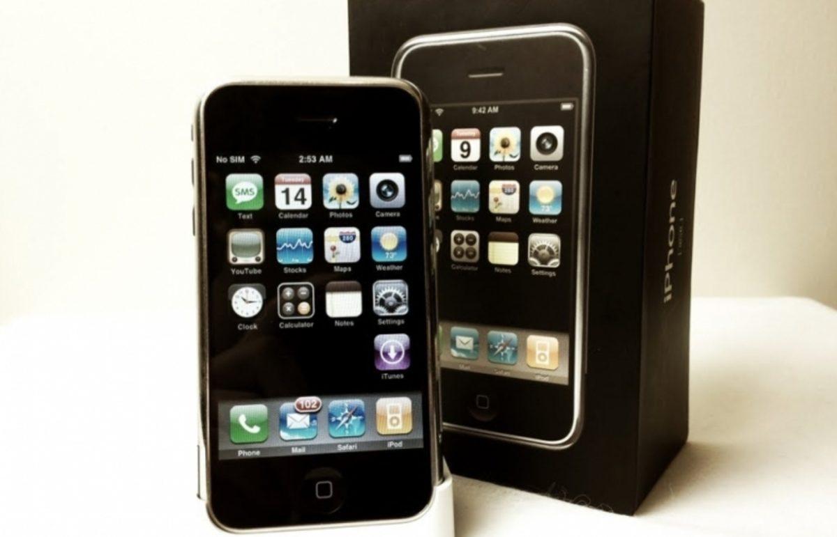 Bataryası Çıkmayan Telefonlar Neden Yaygınlaştı?