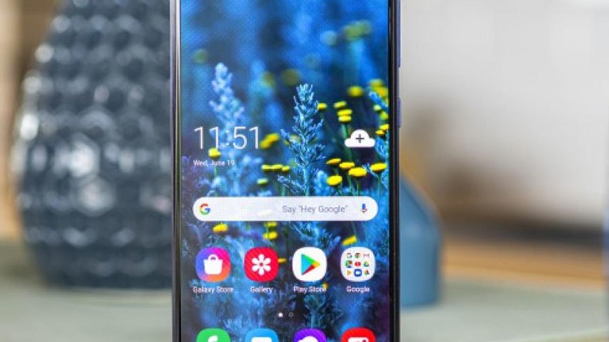 Samsung Galaxy M20 ve M30, Kararlı Android 10 Güncellemesi Almaya Başladı