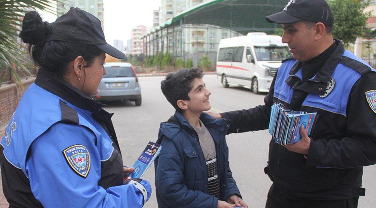 Adana’da, Gençlerin Hayatına Kast Eden Oyuna Yönelik ’Mavi Balina Timi’ Kuruldu