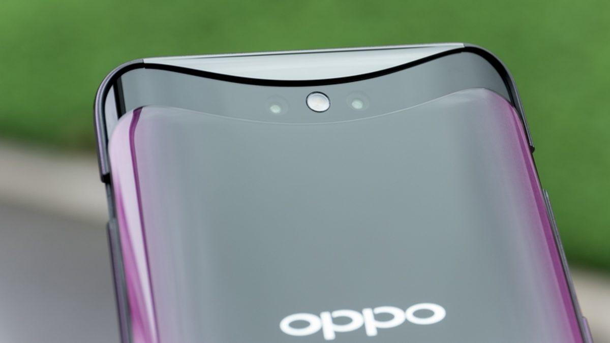 Oppo, Akıllı Saat ve Kulaklık Üretmeye Başlayacak