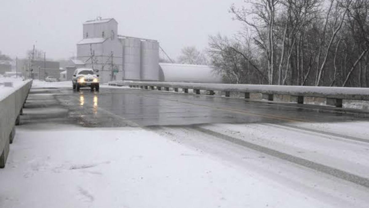Yeni Bir Araştırmaya Göre Üzüm, Buzlanmaya Karşı Tuzdan Daha Etkili