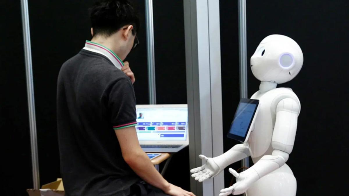 Z Kuşağı Bireylerinin Robotlarla Rekabet Edebilmeleri İçin Yapması Gerekenler