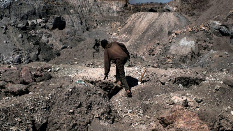 Apple, Google Gibi Teknoloji Devlerine Çocuk Madencilerin Ölümü Sebebiyle Dava Açıldı