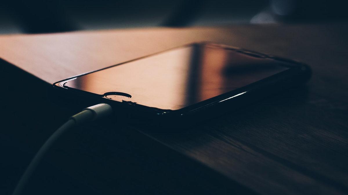 Telefonları Şarj Etmek Konusunda Ezbere Bilinen 5 Yanlış Bilgi ve Doğruları