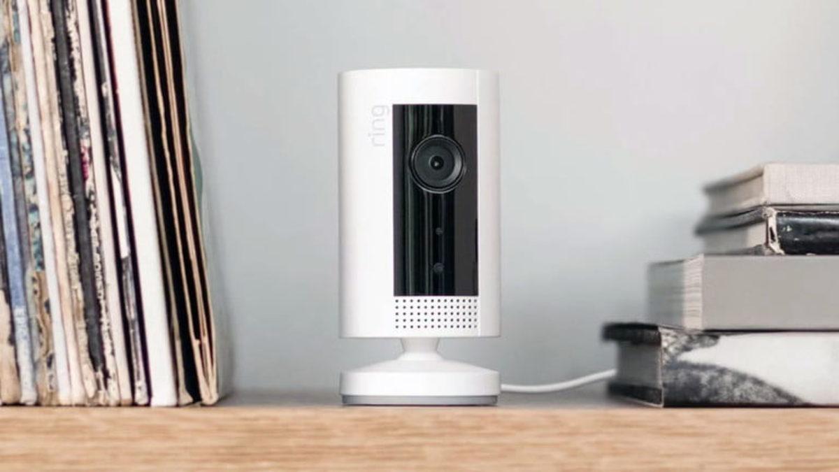 Evindeki Kablosuz Kamerasının Şifresi Kırılan Kadın, Bir Hackerın Tacizine Uğradı