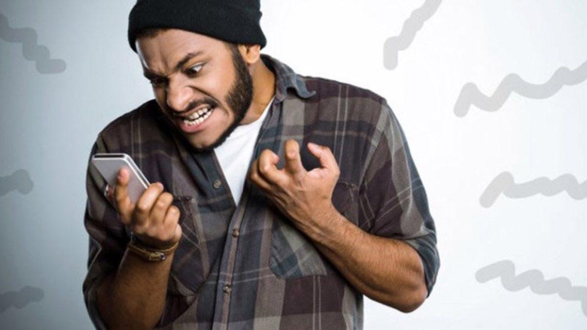 Telefon Görüşmesi Yaparken Sesiniz Neden Yankı Yapar?