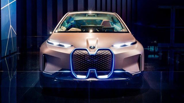 BMW, Değişen Izgara Tasarımının Beğeniyle Karşılandığını Açıkladı