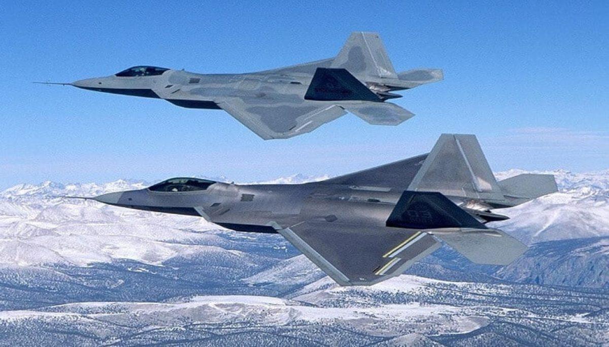 ABD’nin Hiçbir Ülkeye Vermediği Gökyüzündeki Ölüm Makinesi: F-22 Raptor