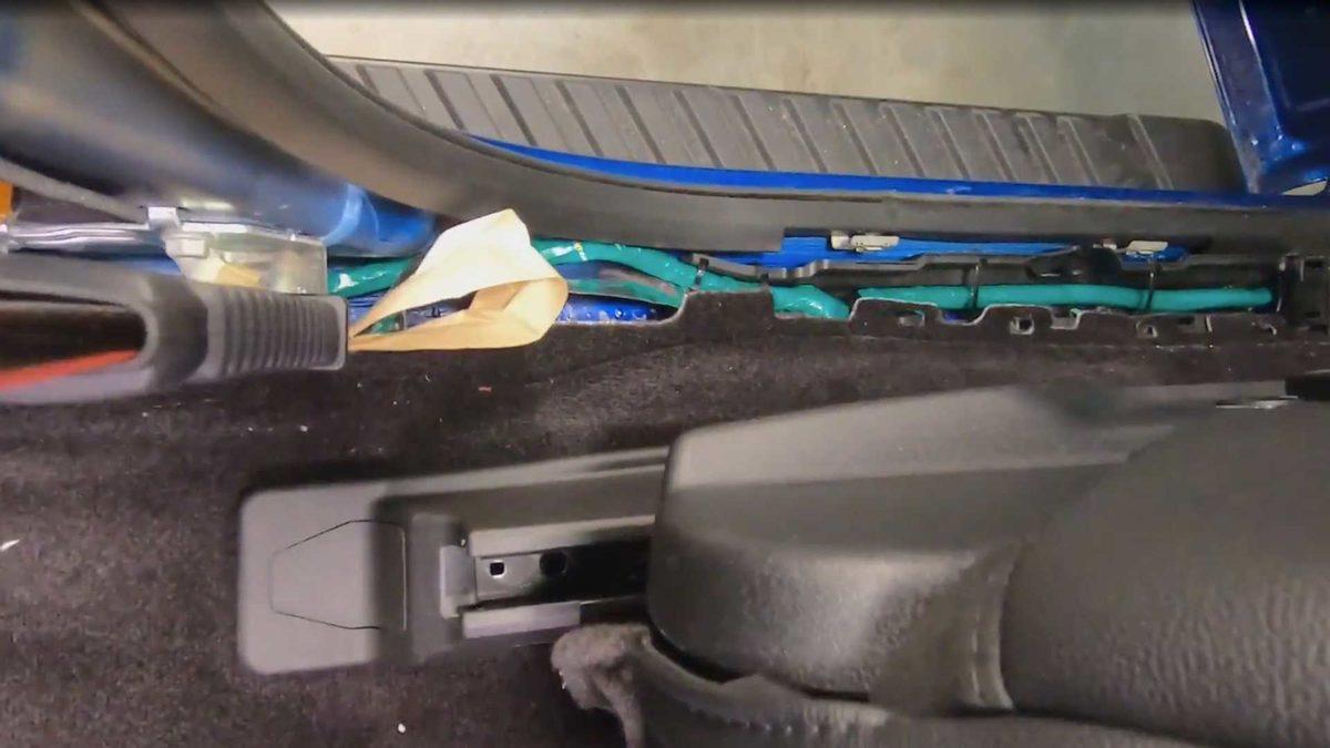 Ford Mühendisleri, Super Duty Araçlarındaki Yangın Tehlikesini Tamir Bandıyla Engelleyecek