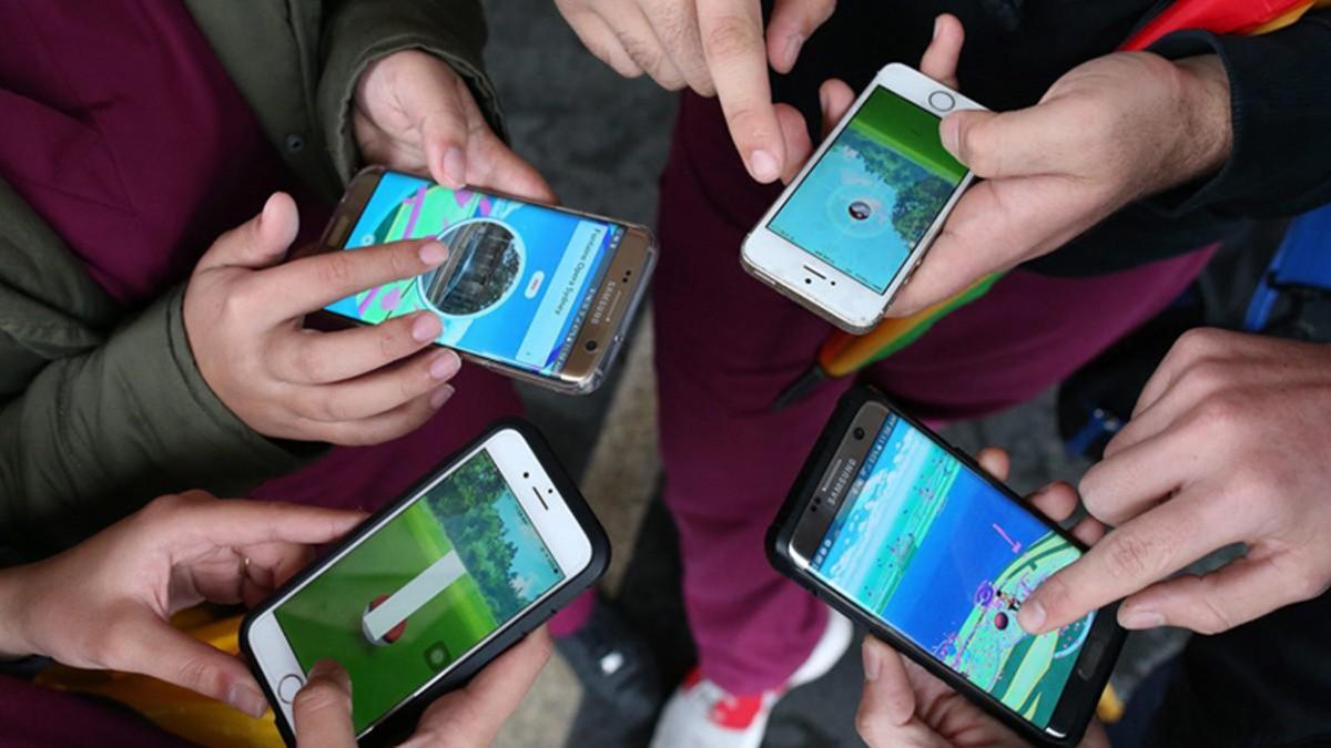 İnternetsiz İki Kişiyle Oynanan 8 Mobil Oyun