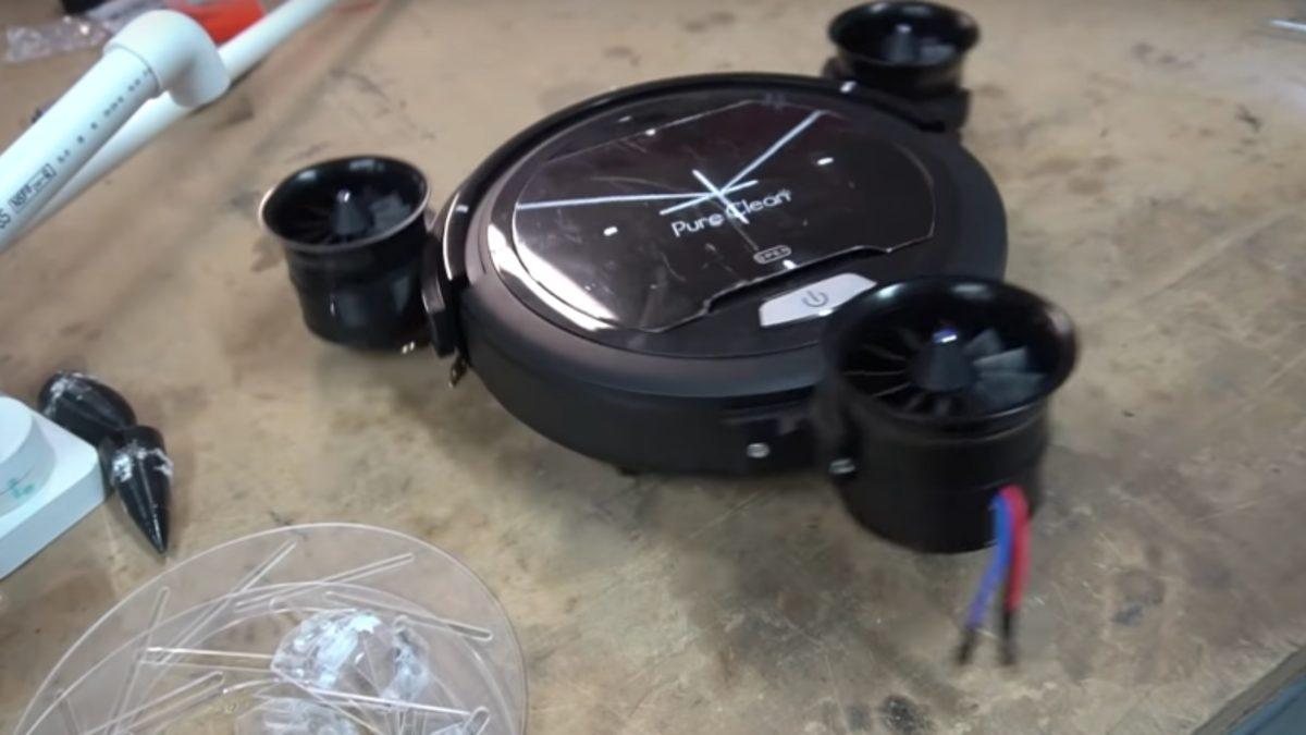 Ünlü YouTuber, Uçabilen Bir Robot Elektrikli Süpürge İcat Etti (Video)