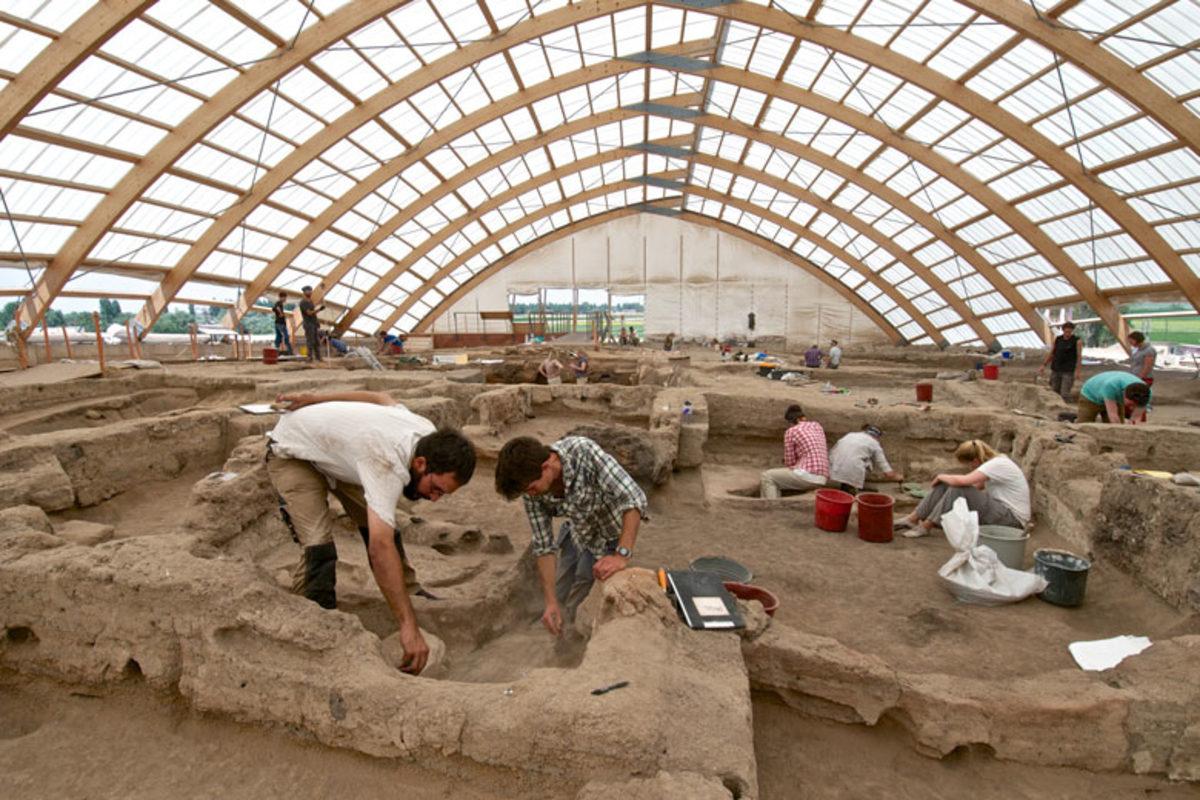 Konya’da Yer Alan İnsanlık Tarihinin İlk Şehri ‘Çatalhöyük’ Hakkında 10 Çarpıcı Bilgi