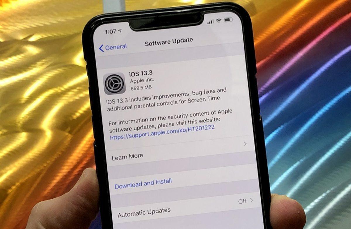 İşte iOS 13.3'ün iPhone Modellerindeki Batarya Performansı 2 iOS 13.3 Güncellemesini Alan Tüm iPhone Modelleri, Batarya Testine Girdi (Video)