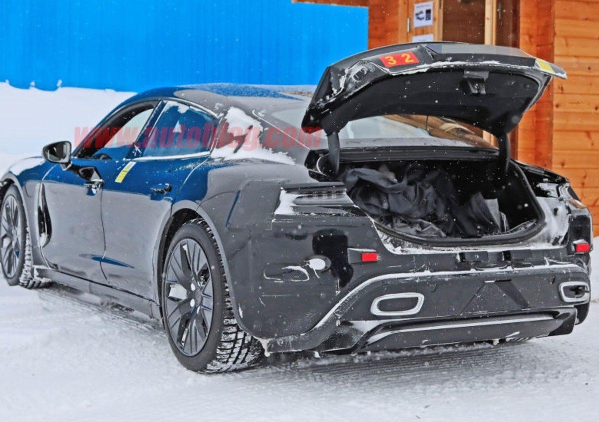 Porsche’nin Türkçe İsme Sahip Elektrikli Otomobili Taycan’a Ait Yeni Fotoğraflar Ortaya Çıktı